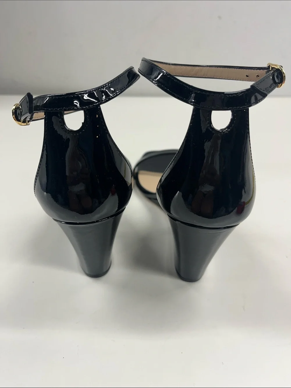 New Stuart Weitzman Nudistcurve 85 Wedge in Black Patent Leather Size 10.5
